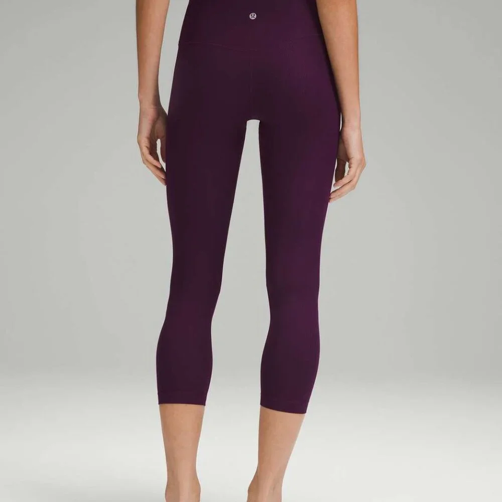 Lululemon Align Ribbed High-Rise Crop 23", Size 2 - Picture 2 of 7